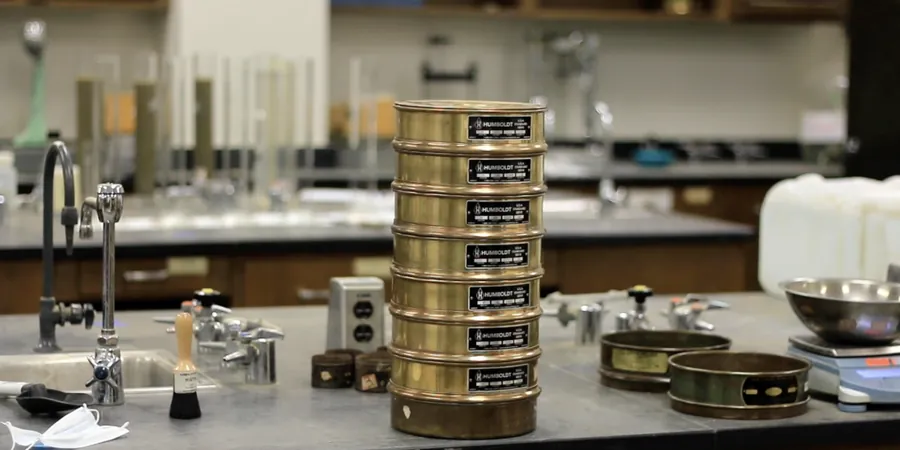 Grain Size Analysis (Sieve + Hydrometer) in New Plymouth